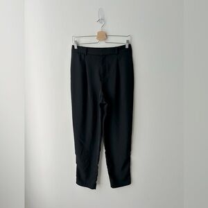 Uniqlo ezy relax fit ankle black
Pant